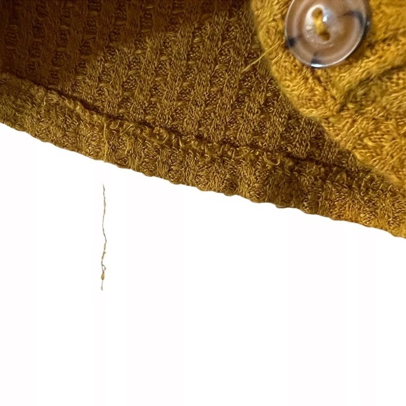 Ambiance Mustard Yellow Crop Top Medium Long Sleeve Waffle Knit Button Accents - Picture 4 of 4